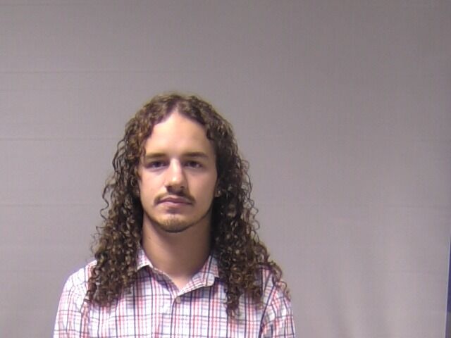 Louisville man charged with speeding 90 mph above speed limit, reckless driving